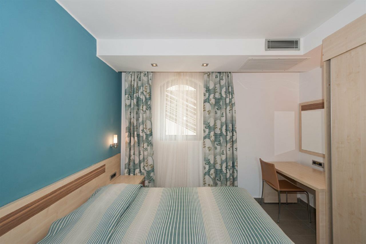 Belvedere Resort Apartments Върсар Екстериор снимка