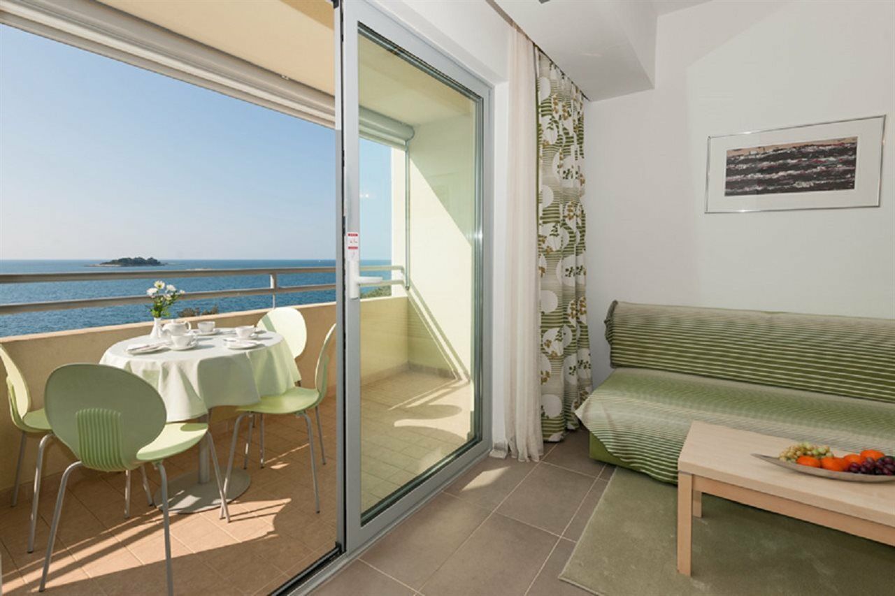 Belvedere Resort Apartments Върсар Екстериор снимка